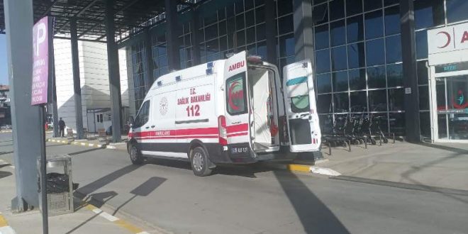 İzmir'de çıkan kavgada 2 kişi ağır yaralandı