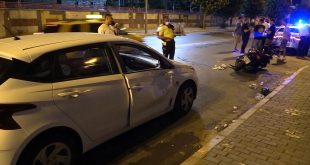 İzmir'de motosikletle otomobilin çarpışması sonucu 2 kişi yaralandı