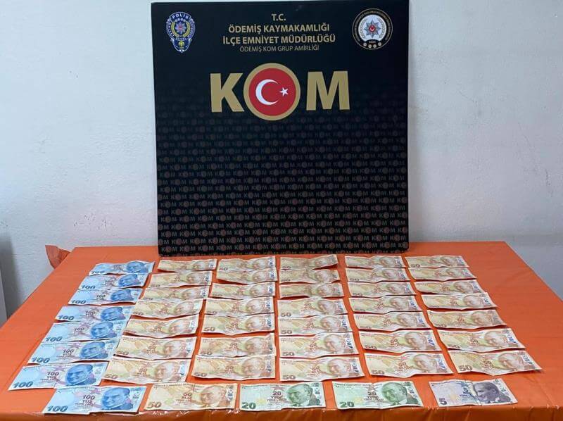 Ödemiş'te üzerinden 2 bin 645 lira değerinde sahte banknot çıkan kişi gözaltına alındı