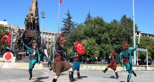 Ege illerinde 30 Ağustos Zafer Bayramı kutlanıyor