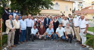 İzmir İl Emniyet Müdürü Mehmet Şahne, muhtarlarla bir araya geldi