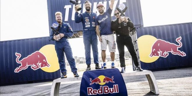 Red Bull Car Park Drift'te Türkiye'nin en iyi pilotu Berfu Tutumlu oldu
