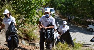 Zorlu Enerji Gönüllüleri “Kıvılcımlar” orman alanlarını temizliyor