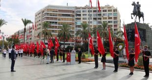 İzmir'de İlköğretim Haftası kutlandı