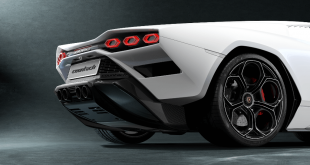 PIRELLI VE LAMBORGHINI COUNTACH İŞ BİRLİKLERİNDE 50. YILI KUTLUYOR