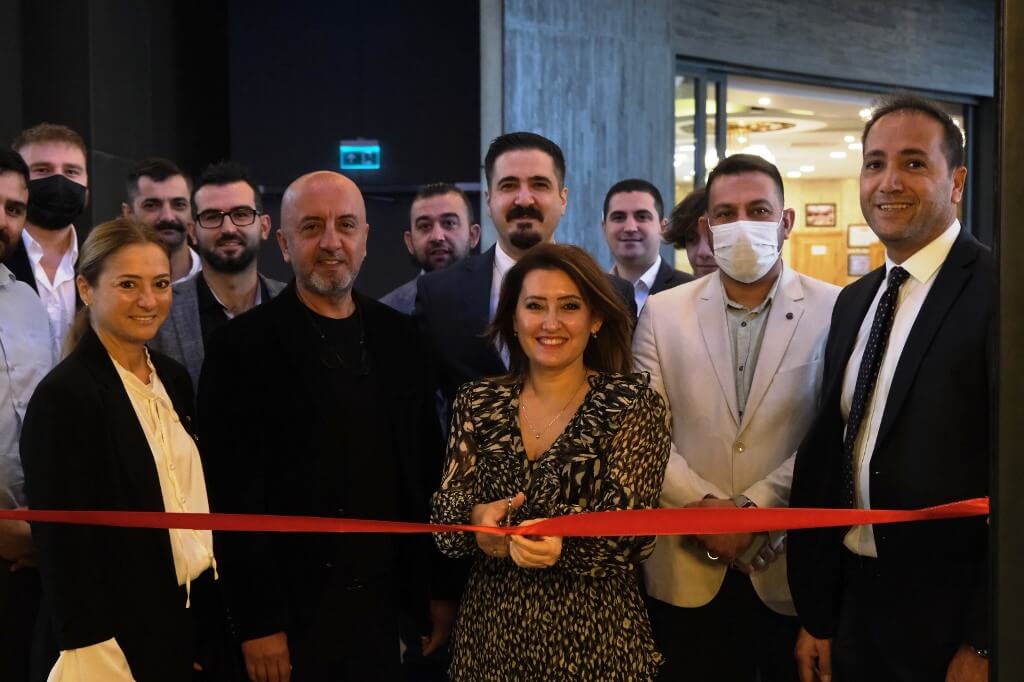 TEPE HOME, İZMİR’DEKİ DÖRDÜNCÜ MAĞAZASININ KAPILARINI AÇTI