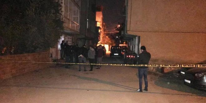 İzmir Bornova'da bir kişi silahlı saldırı sonucu hayatını kaybetti