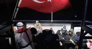 İzmir ve ilçelerinde denizde 199 düzensiz göçmen kurtarıldı
