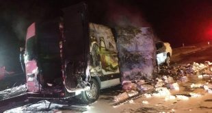 Muğla'nın Ula İlçesinde otomobille kamyonetin çarpışması sonucu Bilanço 1 ölü 1 yaralı