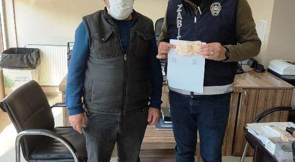 Sarayköy'de bir kişi, yolda bulduğu 575 lirayı sahibine ulaştırdı