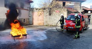 Manisa Kula ilçesinde bulunan Tarihi Kula evleri için yangın tatbikatı yapıldı
