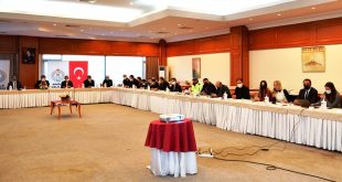Muğla Valisi Orhan Tavlı, vatandaşlara aşı olmaları çağrısında bulundu