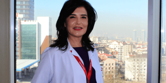 Hamilelik ve Ergenlikte Deri Çatlaklarına Dikkat!